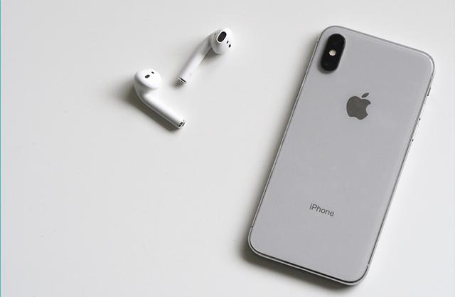 iPhone通话中不能录音，却能充当"窃听器"，你不会现在才知道吧