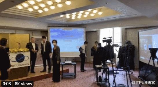 日本毕业典礼变“僵尸开会”！学生远程遥控，机器人代领毕业证，校长居然没笑场